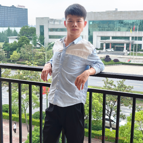 湖南28岁单身帅哥真诚找对象-博尔塔拉蒙古征婚相亲网