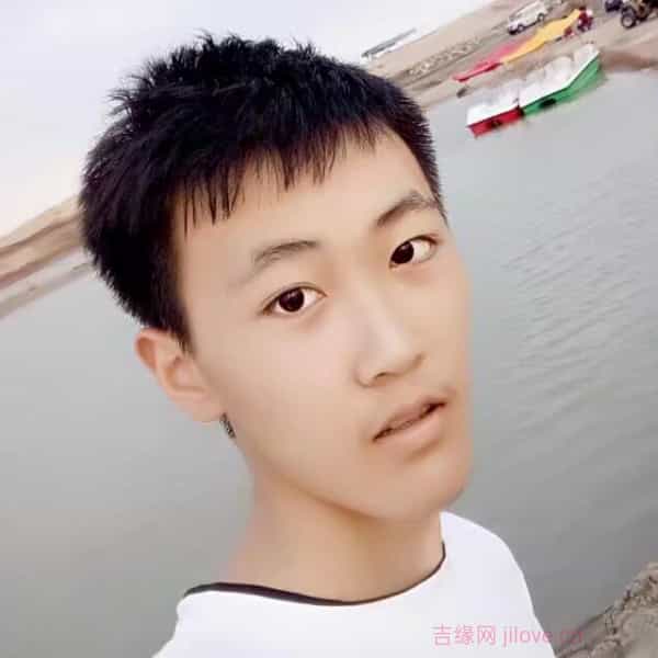 河南24岁单身帅哥真诚找对象-博尔塔拉蒙古征婚相亲网